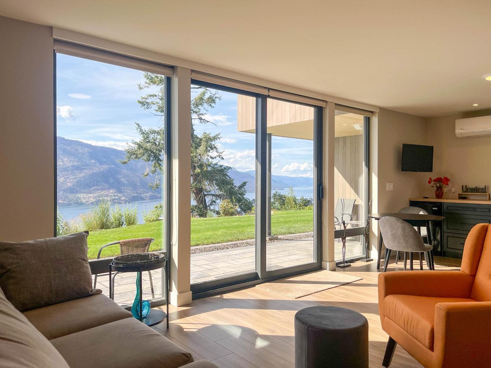 Kelowfornia Lakeview Retreat 킬로나 외부 사진