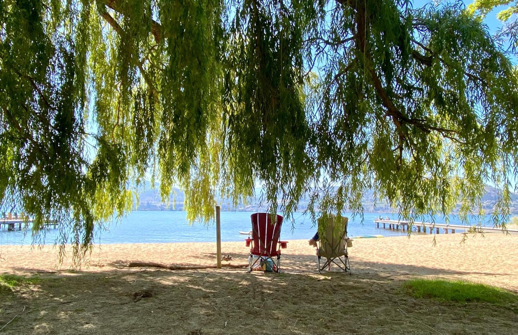 Kelowfornia Lakeview Retreat 킬로나 외부 사진