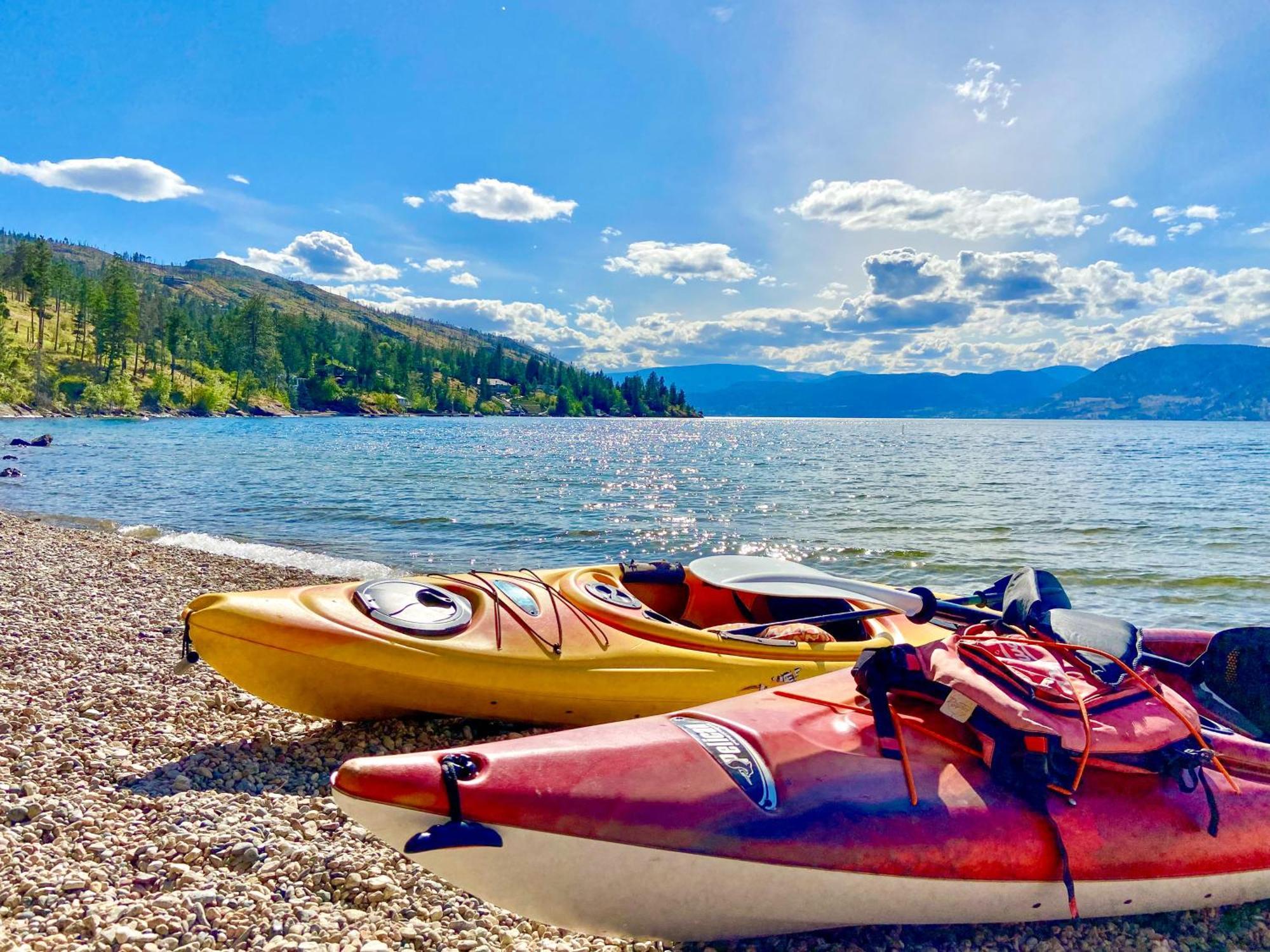 Kelowfornia Lakeview Retreat 킬로나 외부 사진
